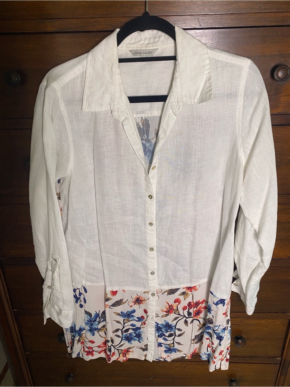 John Mark White Button-Front Tunic with Floral Hem - Size M